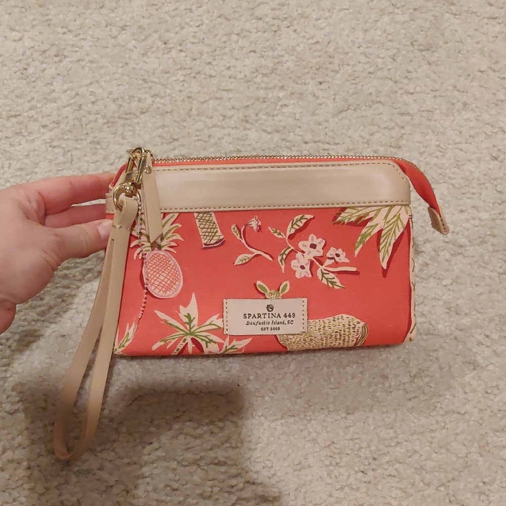 New! Emma Wristlet Lowcountry Fauna Red Spartina 449 Coral Floral Wristlet